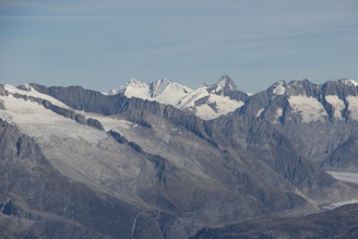Long shot of the peak, just R of centre.jpg